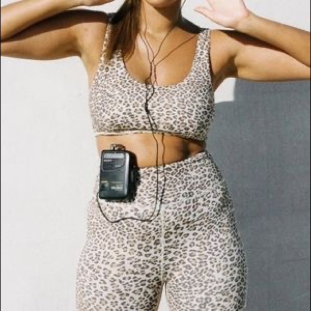 Spell Frankie workout set